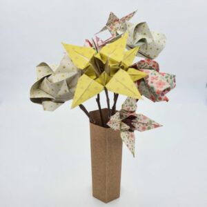 MARIGAMI origami bouquet avec vase