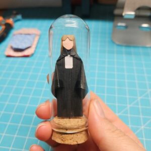 MARIGAMI origami sculpture avocate